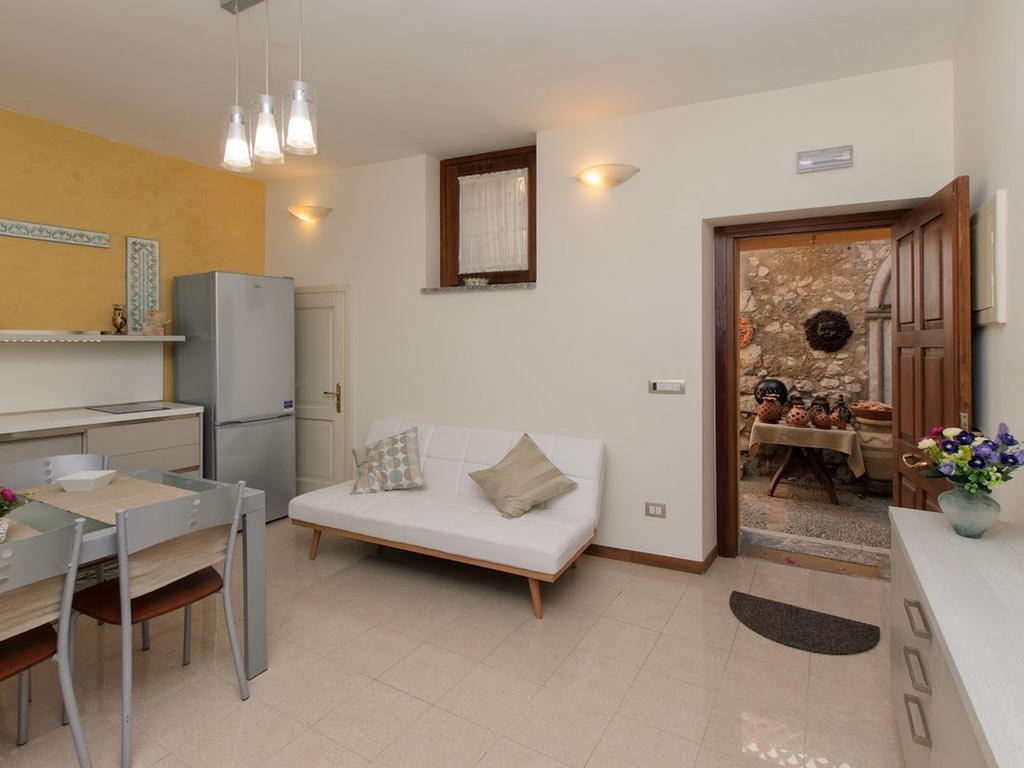 Casa Vico Romano 2 Apartment Taormina Bagian luar foto